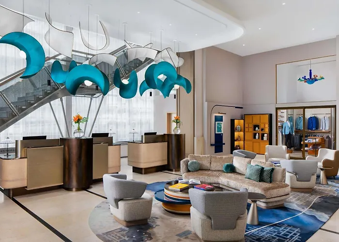 Hotel Sofitel Montreal Golden Mile